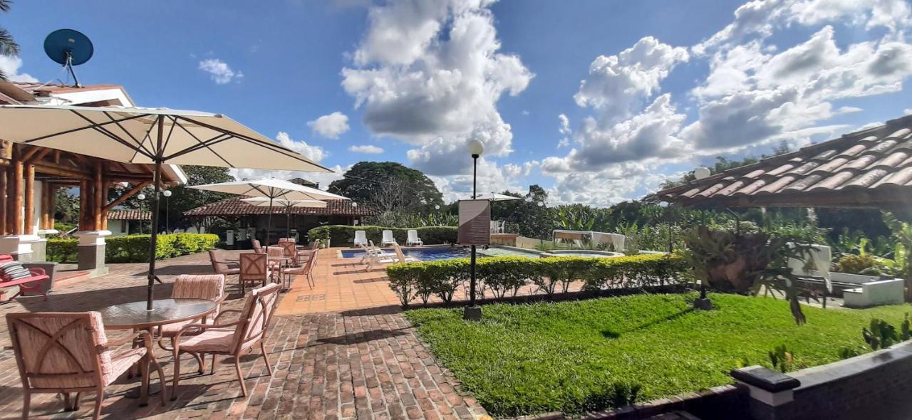 Finca Hotel Santana モンテネグロ エクステリア 写真