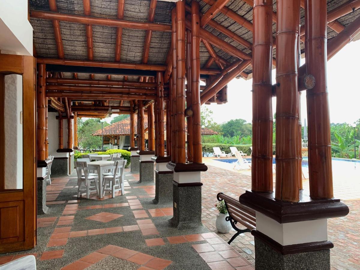 Finca Hotel Santana モンテネグロ エクステリア 写真